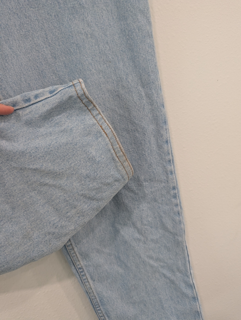 Levis 550 Stone Wash Relaxed Jeans Size 16 R Long - Picture 2 of 8